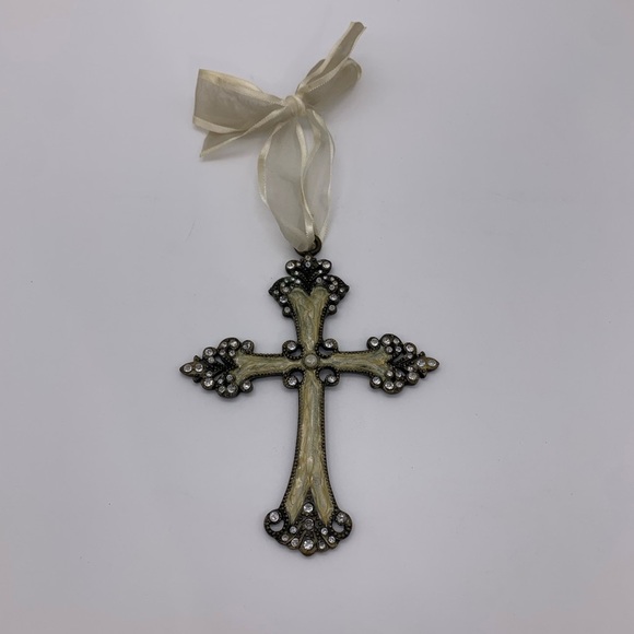Vtg. Decorative Cream Beige Ornate Rhinestones & Pearl Metal Cross Ornament - Picture 5 of 8
